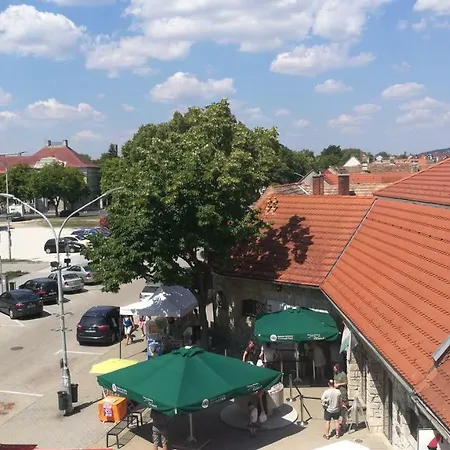 Konukevi Szent Gyorgy Apartman Light Tapolca